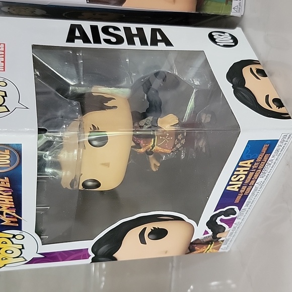 Ms. Marvel Funko Bundle - Picture 7 of 9